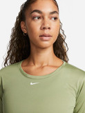 بلوز ورزشی زنانه نایکی NIKE کد ۱۲۴